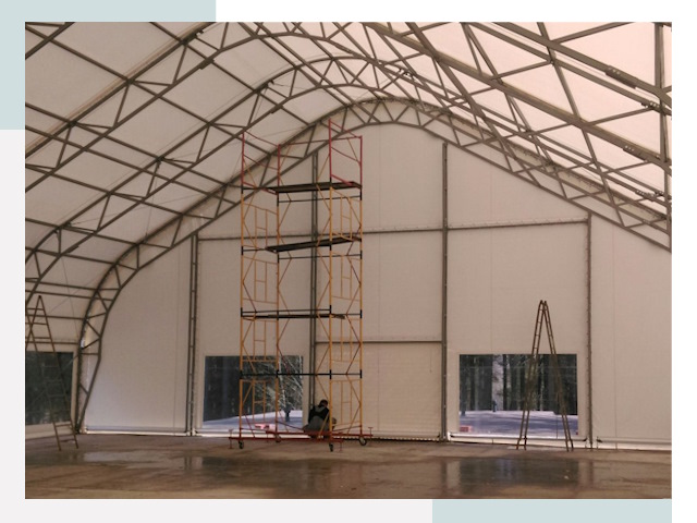 Шатровые ангары в прохладном