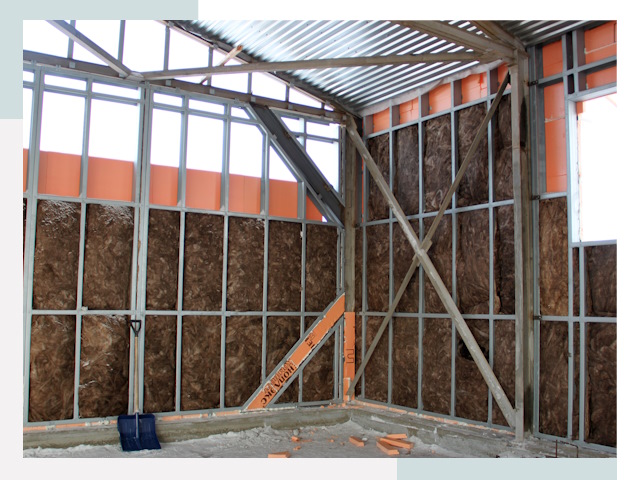 Утепленные ангары в прохладном