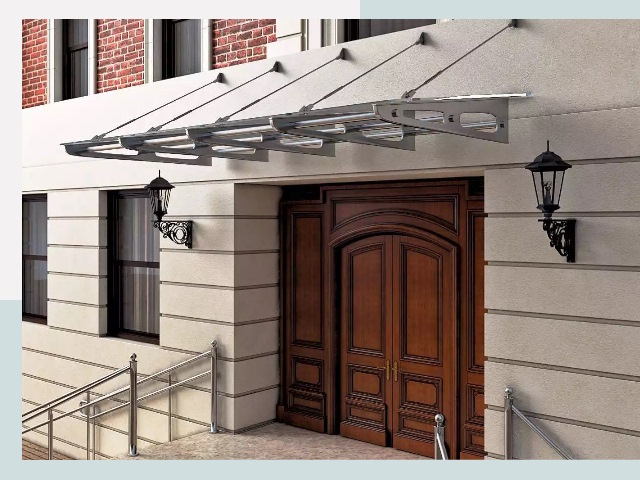 Металлические козырьки от 650 руб. в прохладном