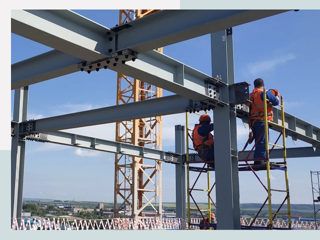 Монтаж металлоконструкций в прохладном